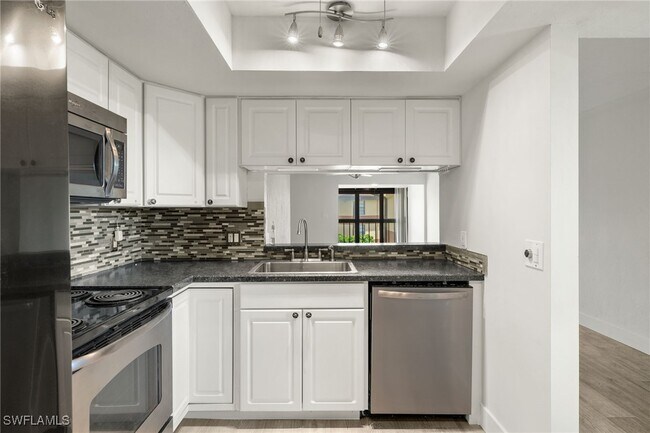Building Photo - 6142 Whiskey Creek Dr