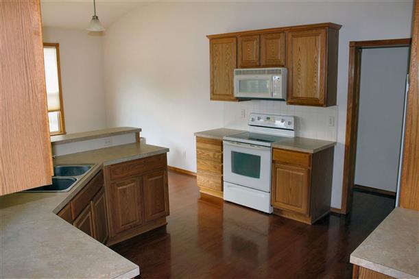 Foto del edificio - 1412 E Woodbrook St