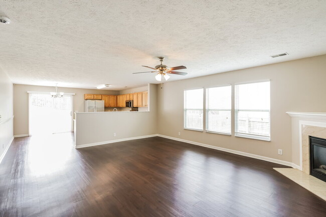 Building Photo - 3624 Coles Branch Dr