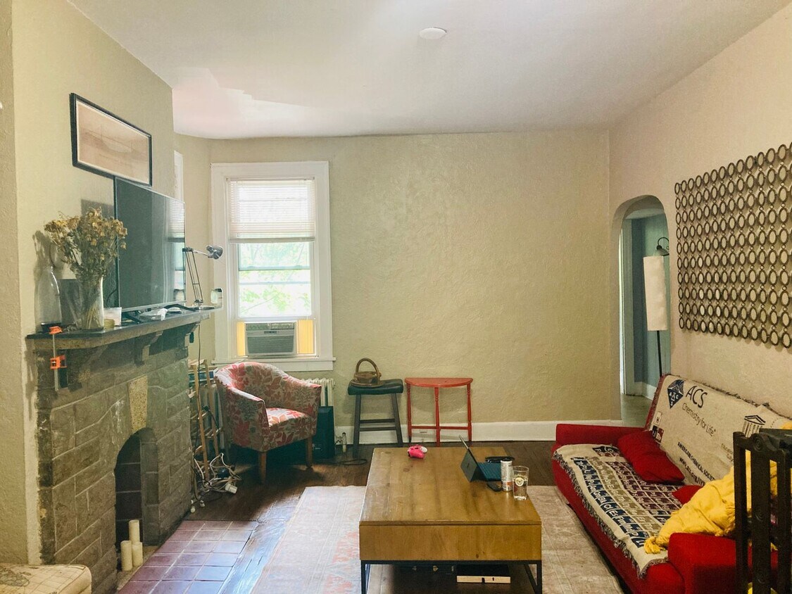 Beautiful Townhome on Quiet Street in the ... - Beautiful Townhome on Quiet Street in the ...