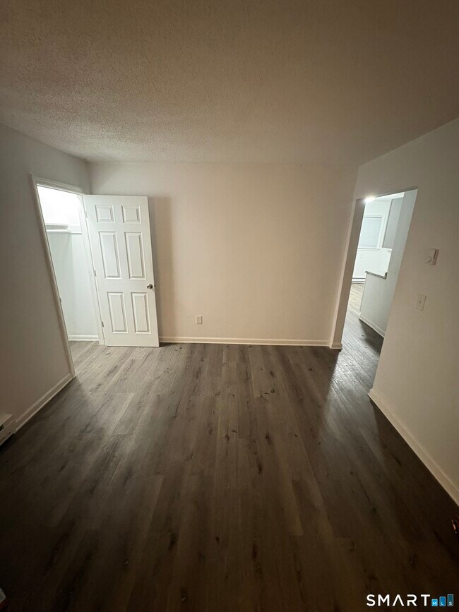 Foto del edificio - 20 Shagbark Rd