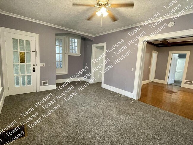 Foto del edificio - 640 Magee Ave