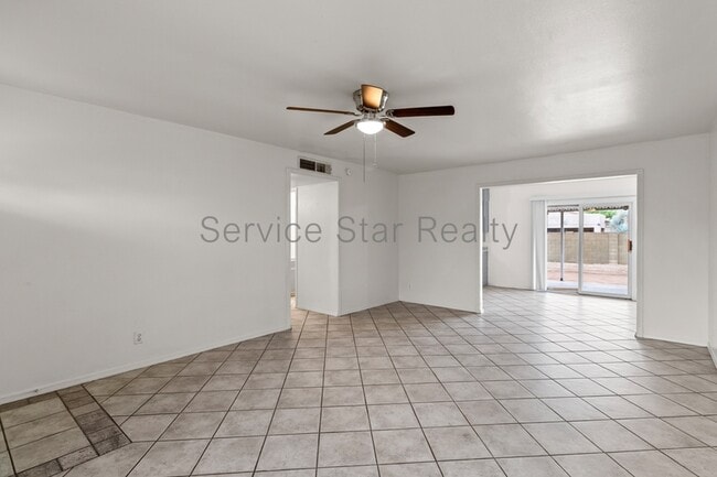 Building Photo - 8414 N 56th Ave