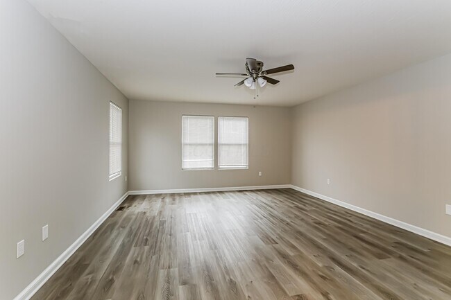 Foto del edificio - 34 Waterman Ave