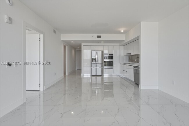 Foto del edificio - 1170 Hallandale Ave
