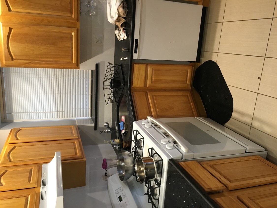 Foto principal - 2386 23rd St