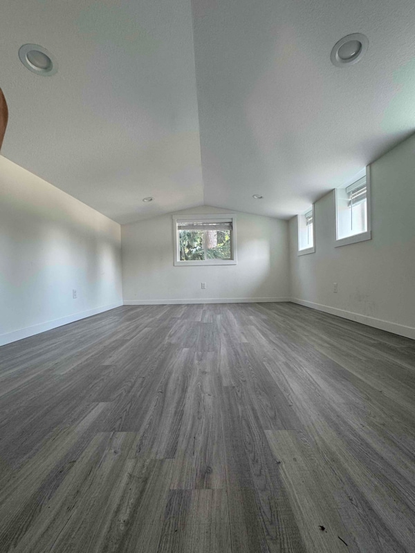 Photo - 103 NE 95th Ave House