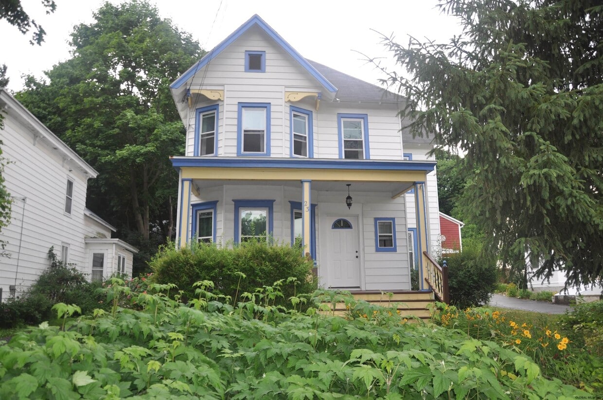 23 S Main St, Voorheesville, NY 12186 House Rental in Voorheesville
