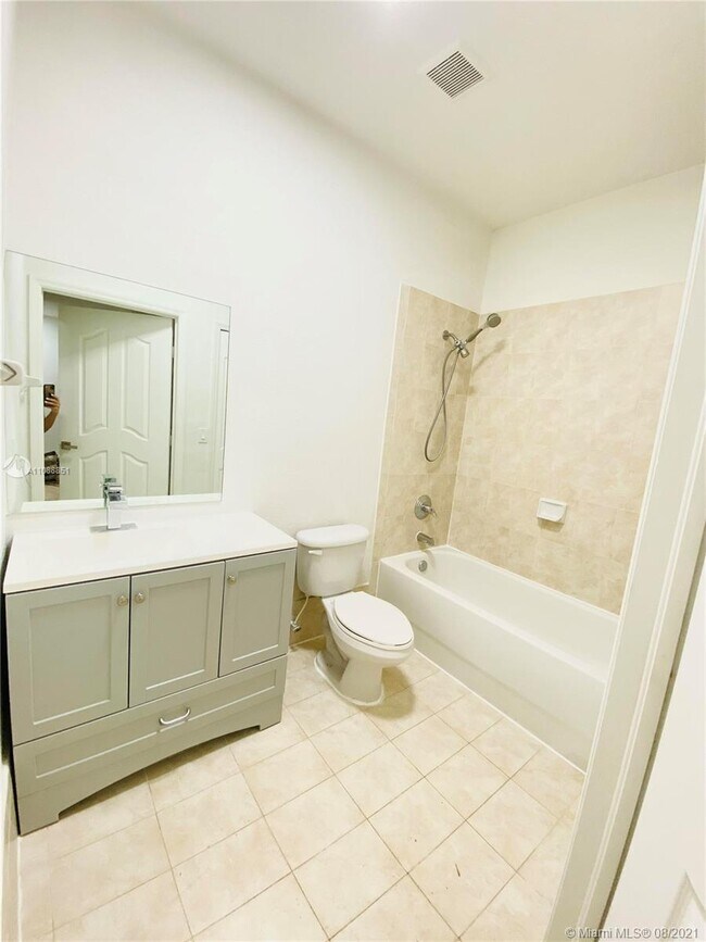 Building Photo - 13252 Old Biscayne Dr