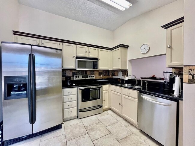 Building Photo - 2960 Cottage Grove Ct