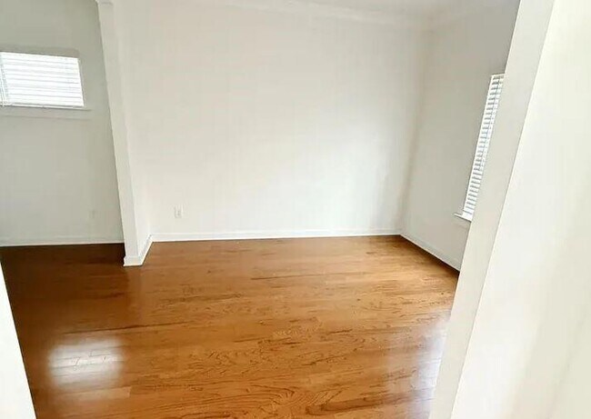 Foto del edificio - 1392 Weatherbrook Cir