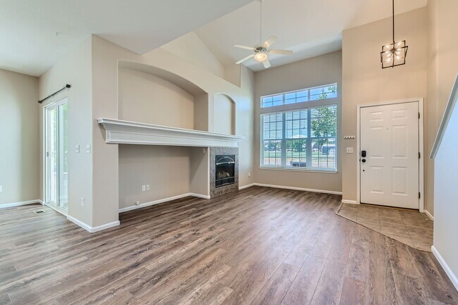 Building Photo - 2777 Whitetail Cir