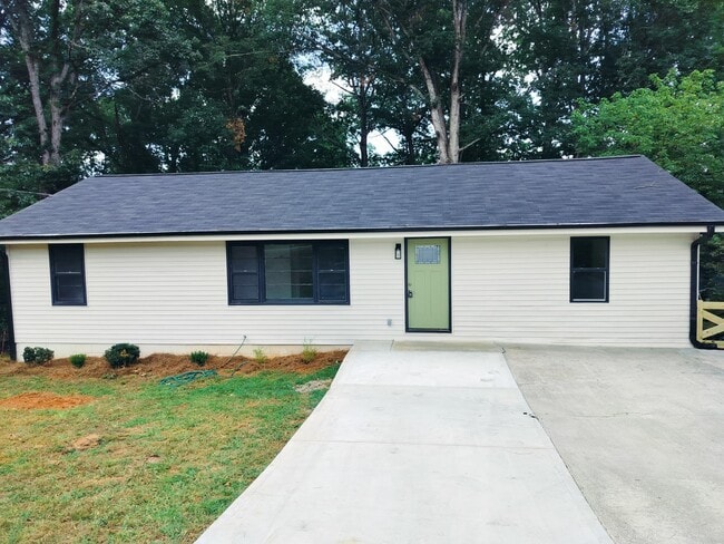 Building Photo - 731 N Price Rd