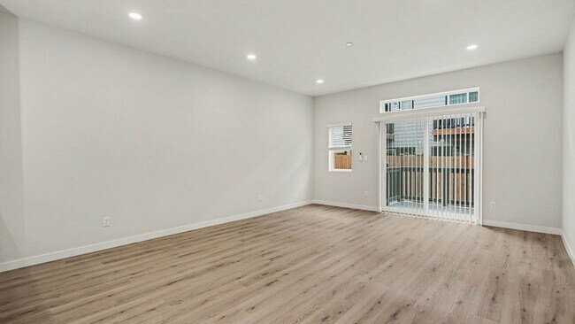 Foto del edificio - Brand-New Townhome at Cathcart Crossing – Modern Living in a Prime Snohomish Location - Move in R...