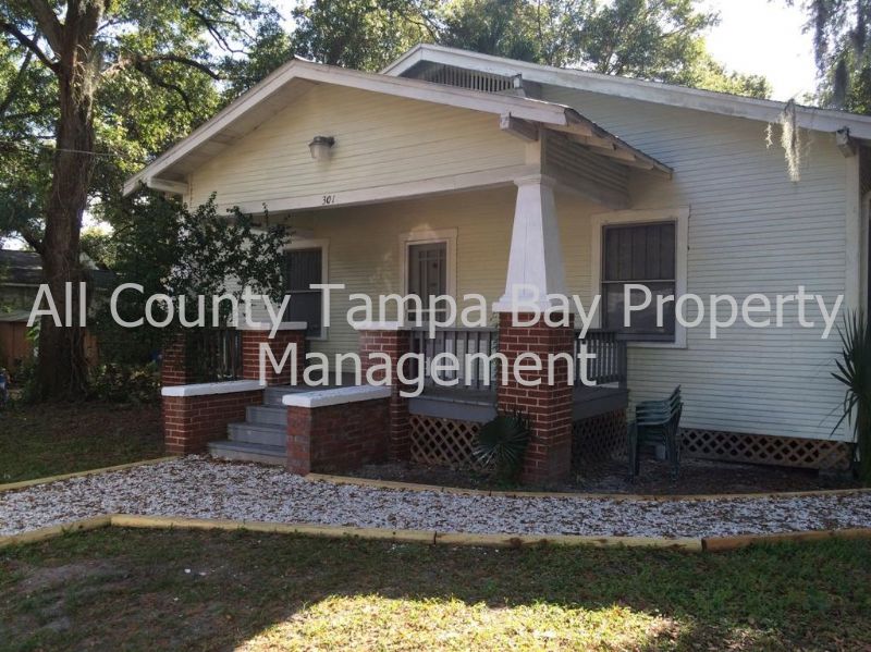 Primary Photo - 301 E Janette Ave