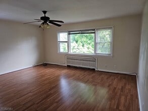Building Photo - 544 Irvington Ave