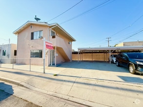 Building Photo - 5609 Eagle St