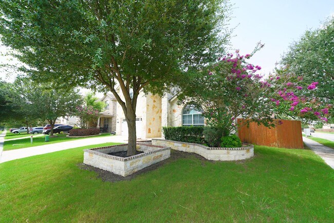 Building Photo - Immaculate Two Story, 3200+ SQFT Home Now ...