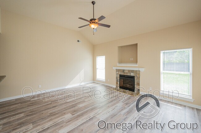 Building Photo - 9205 Rookwood Pl