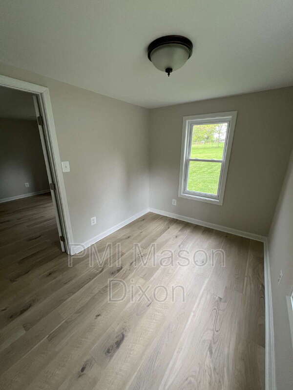 Foto del edificio - 4003 Schroeder Ave