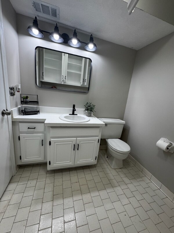 Building Photo - 5012 Top Cat Ct