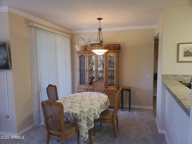Foto del edificio - 20100 N 78th Pl