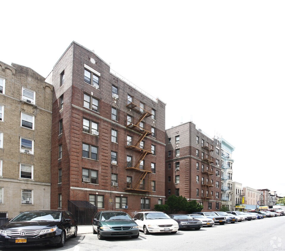 720 Saint Marks, ¡alejado - 720 Saint Marks Ave