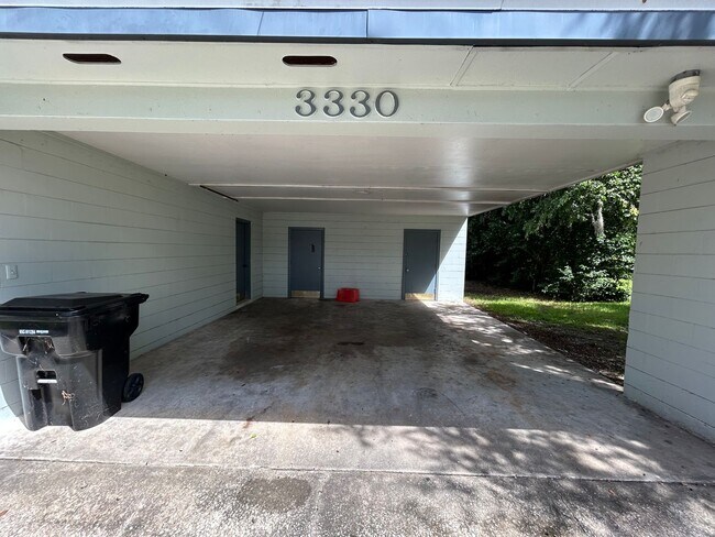 Foto del edificio - 3330 NW 27th Ave