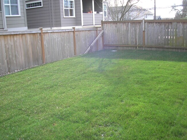 Foto del edificio - 532 24th Ave S