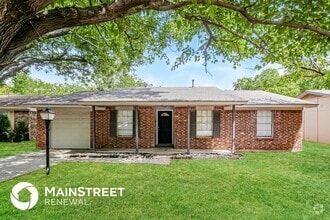3025 Montclair Pl
