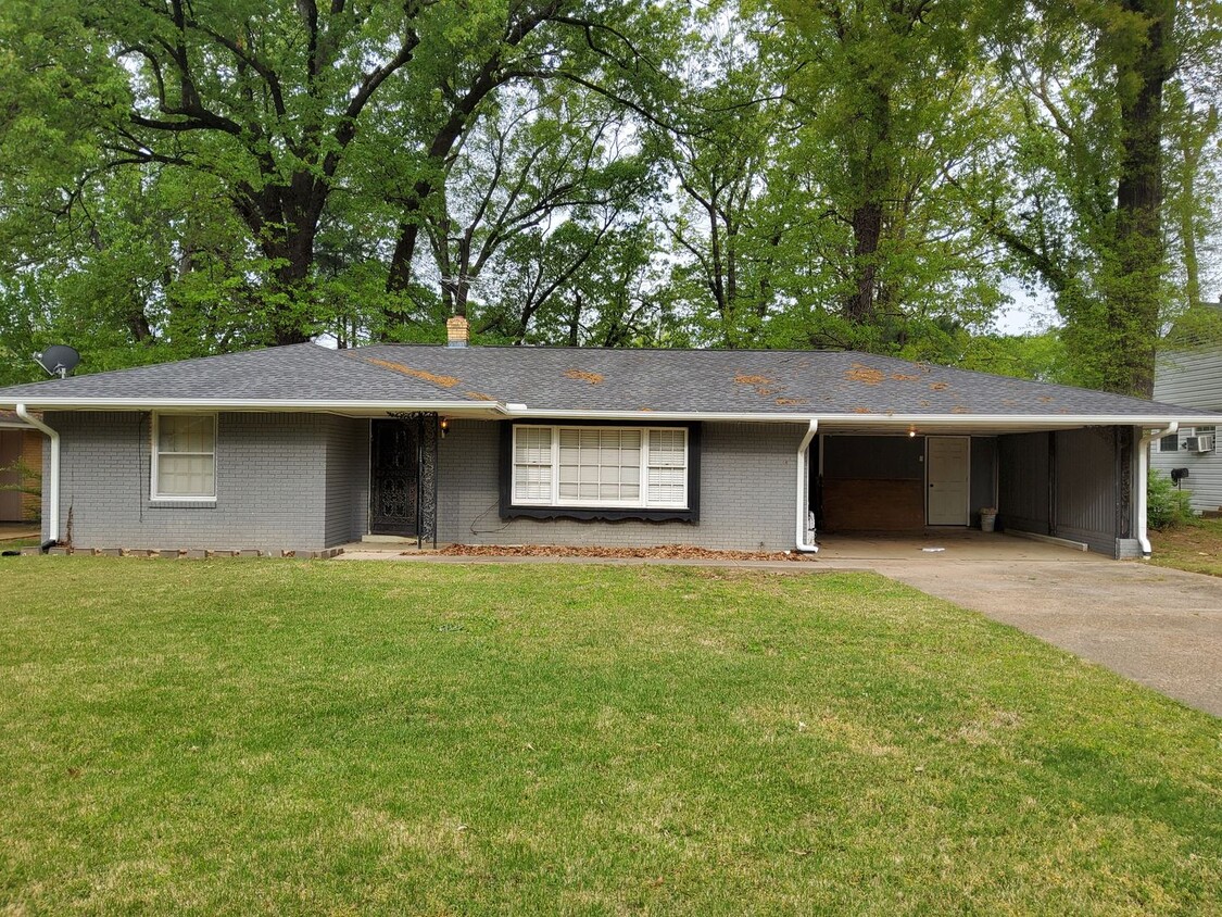 Foto principal - Welcome to your new home in Memphis, TN!