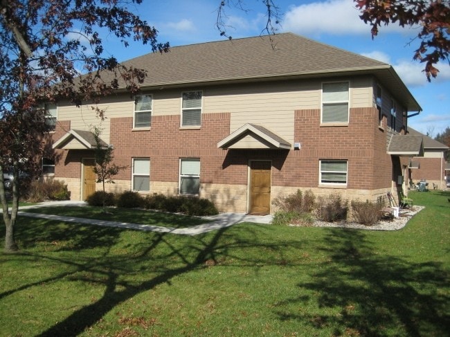 Building Photo - Pointer Place Townhouses