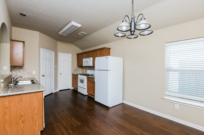 Foto del edificio - 19642 Brisbane Meadows Ct