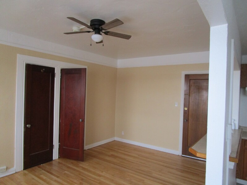 Foto principal - 608 Central Ave