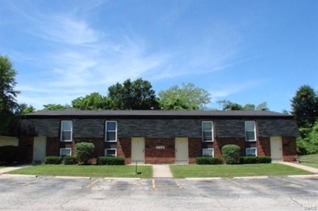 Foto principal - 719 White Oak Dr