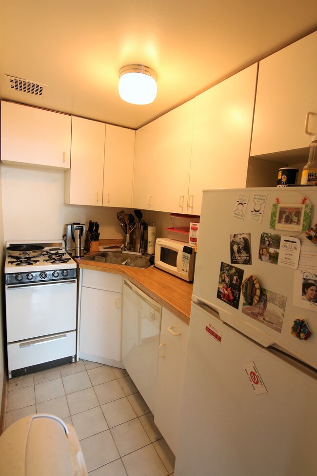 Foto del edificio - 70 W 87th St