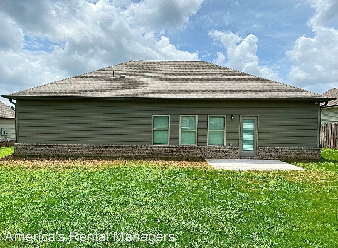 Building Photo - 4 br, 2 bath House - 111 Ballington Way