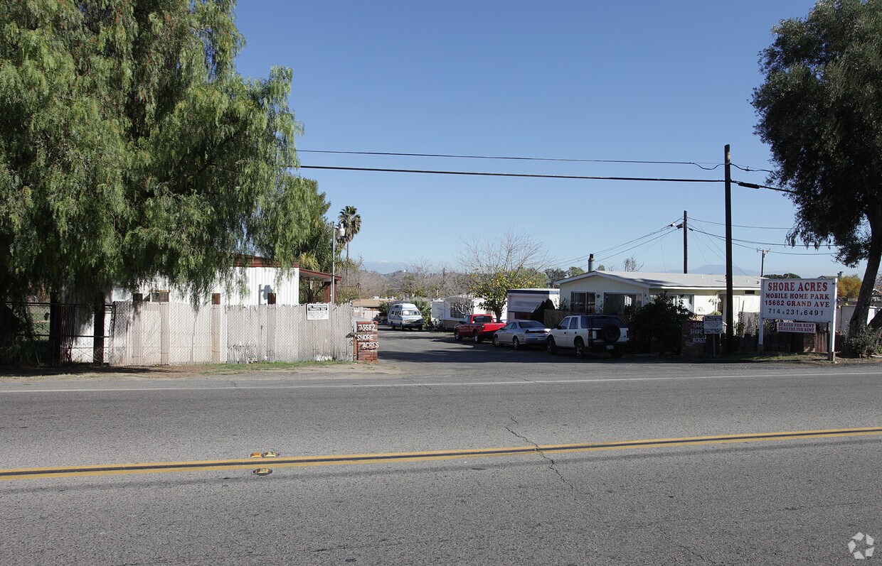 15682 Grand Ave, Lake Elsinore, CA 92530 Apartments in Lake Elsinore