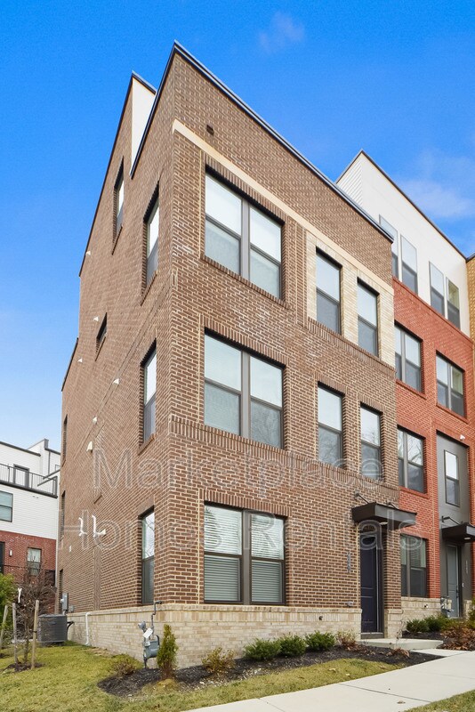 Foto del edificio - 4341 La Plata Ave