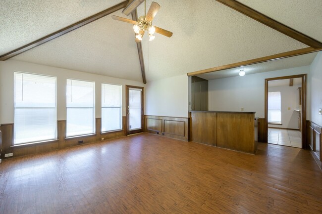 Foto del edificio - 3 Bedroom • Single Family • Coppell ISD