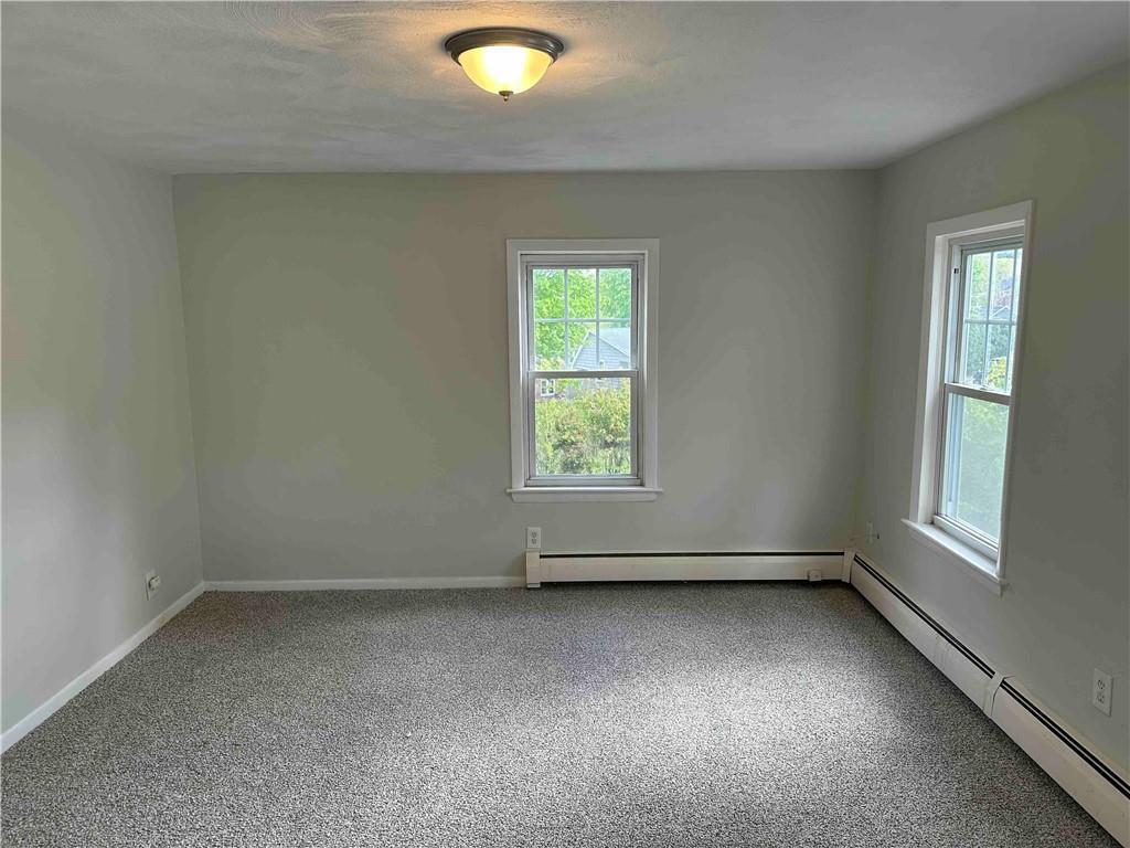 17 Ives St, Scituate, RI 02831 Room for Rent in Scituate, RI