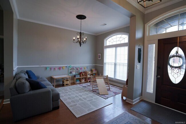 Foto del edificio - 8628 Fallow Field Rd