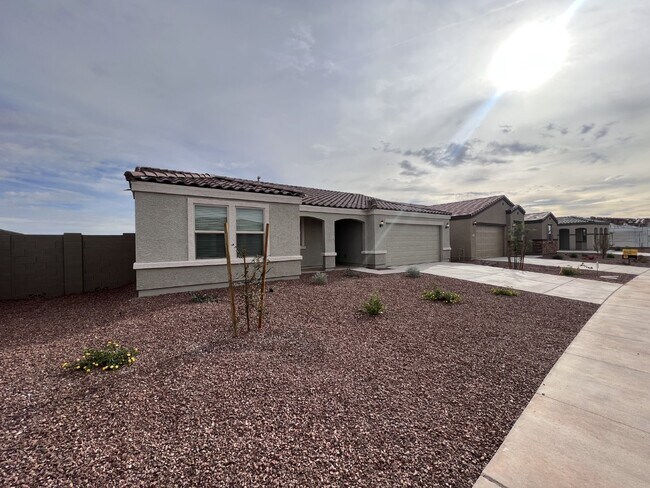 Building Photo - New Build Casa Grande home available for i...