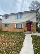 Building Photo - 5230 N 84th St