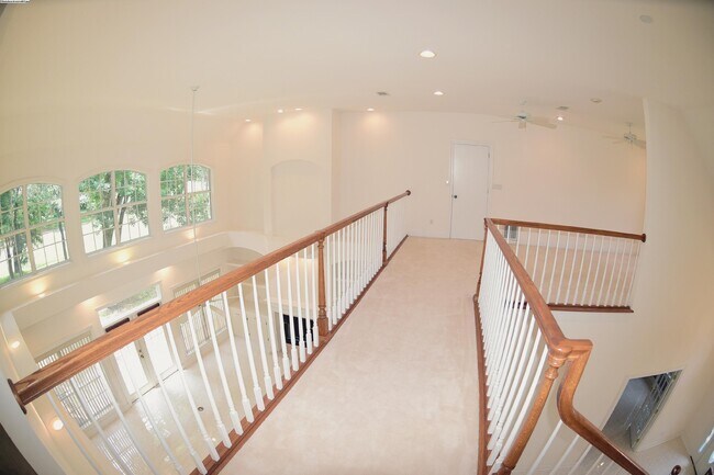 Building Photo - 218 Windward Cove N