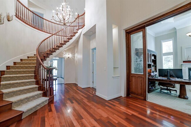 Foto del edificio - 500 Konstanty Cir