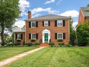 Building Photo - 4416 Bromley Ln