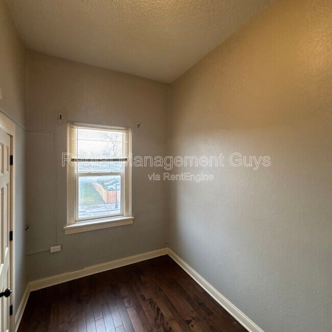 Foto del edificio - 1163 7th St W