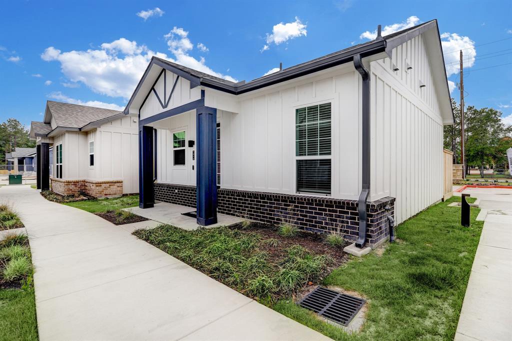 4250 Woodridge Pkwy Unit 1010, Porter, TX 77365 Condo for Rent in