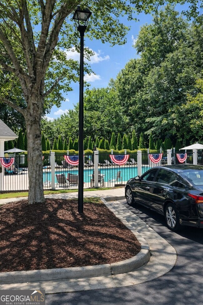 Foto del edificio - 1090 Kilmington Ct
